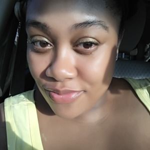 Meet your Posher, Dianna